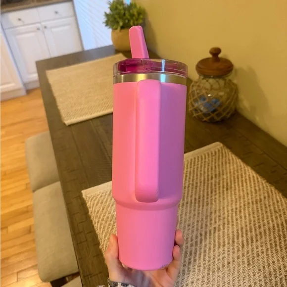Pink 30oz Stanley - Picture 2 of 6